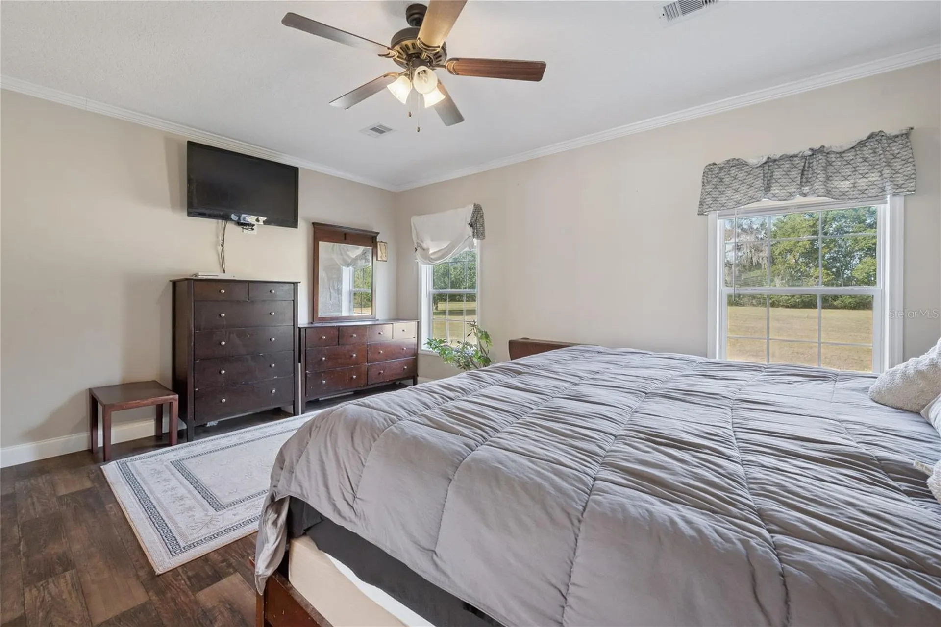 129 Perry Road Hawthorne FL 32640