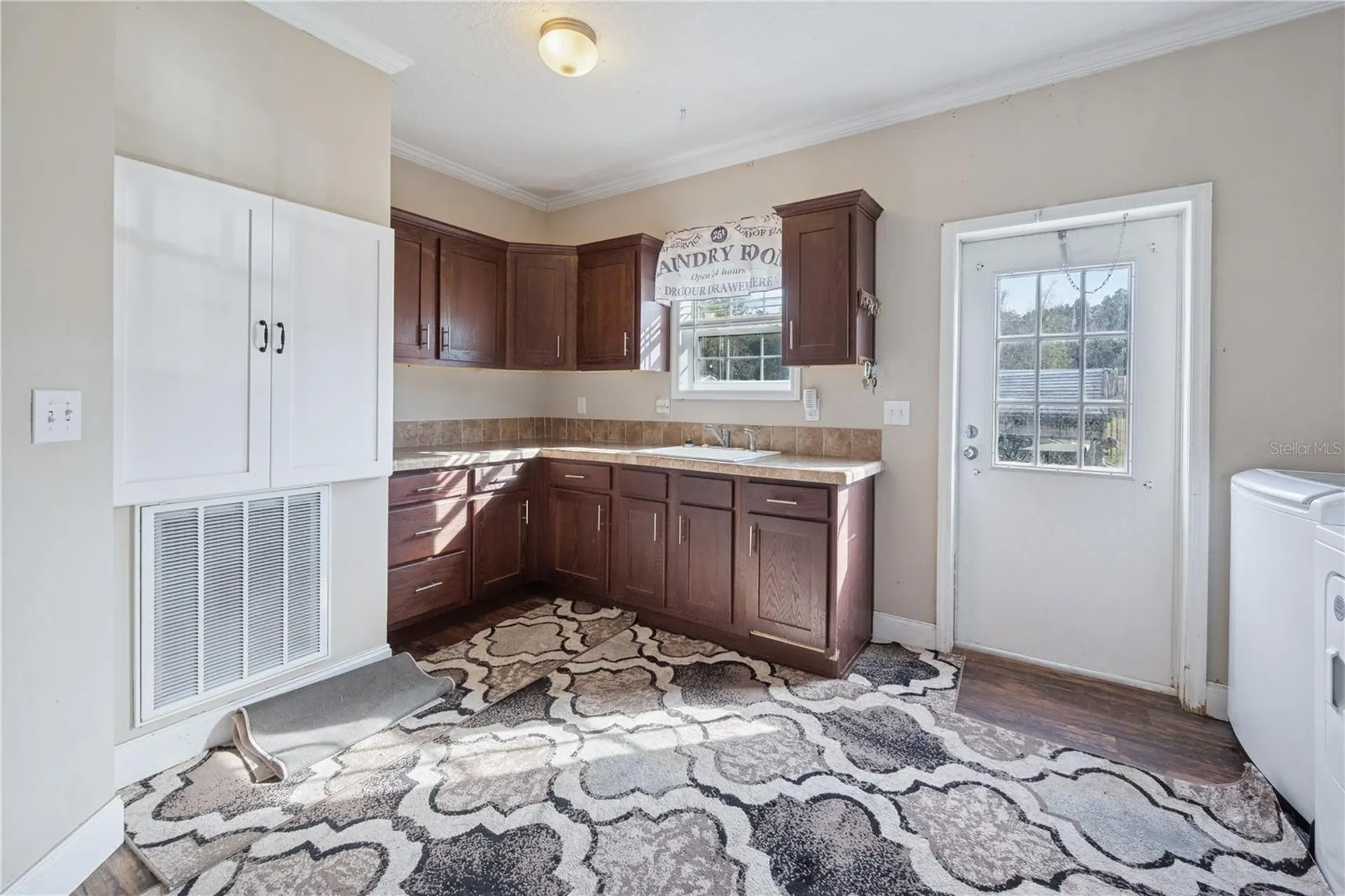 129 Perry Road Hawthorne FL 32640