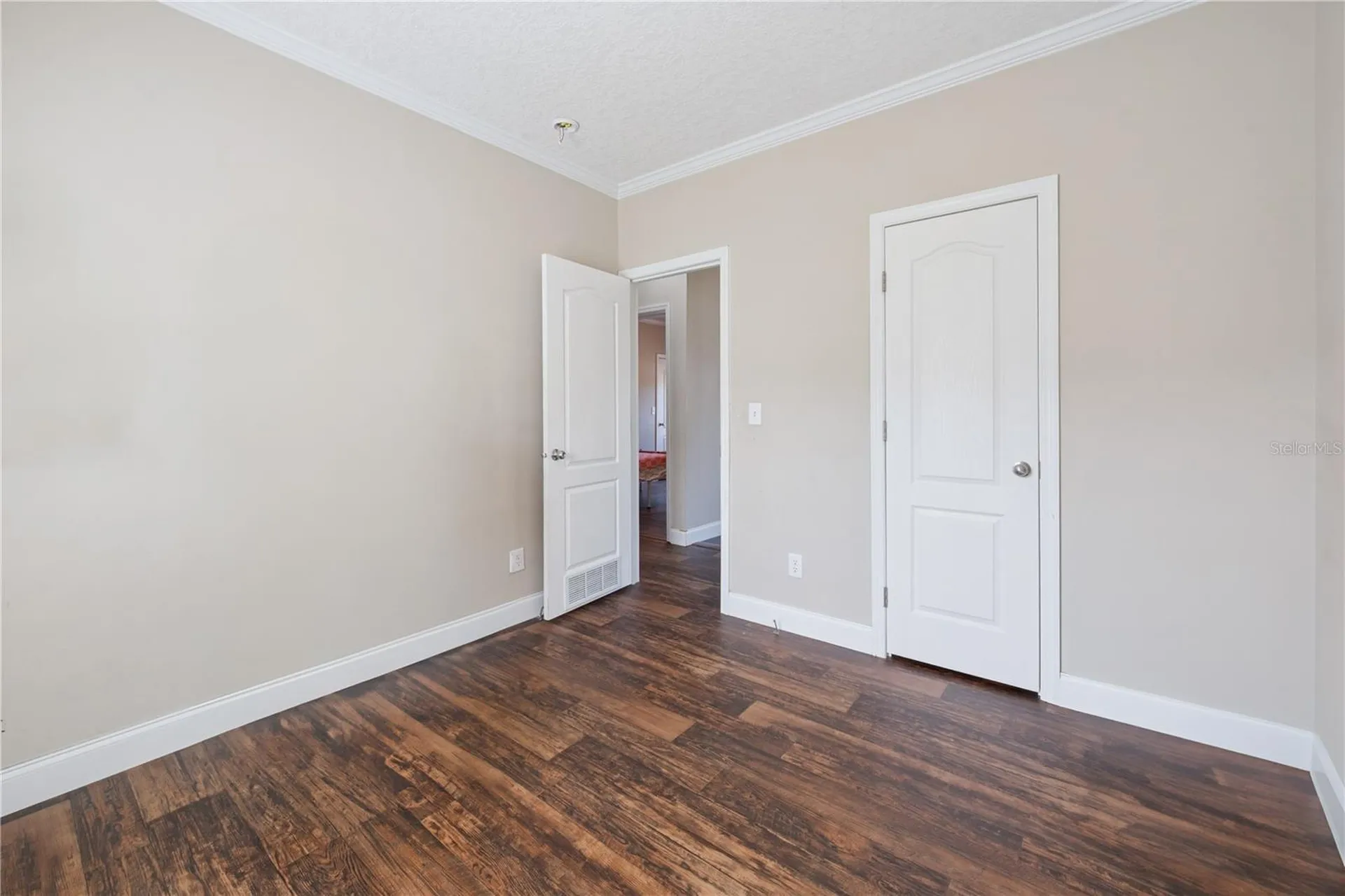 129 Perry Road Hawthorne FL 32640