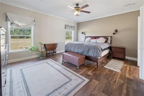 129 Perry Road Hawthorne FL 32640