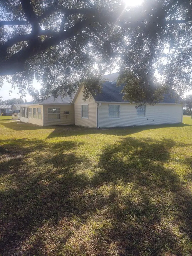 5655 Marion County Road Lady Lake FL 32159