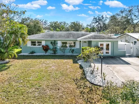1241 12th Court SW Largo FL 33770