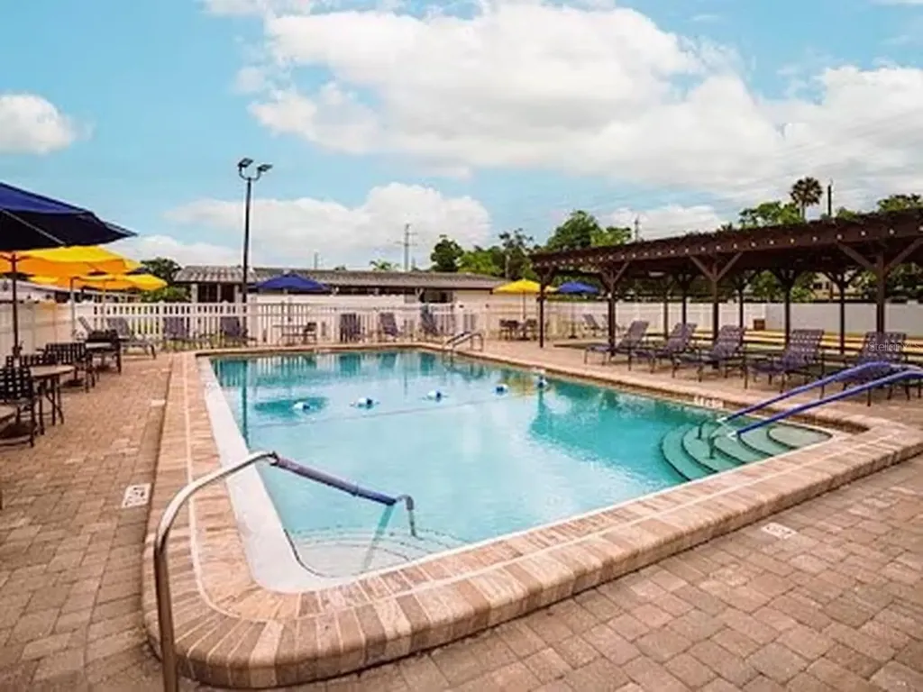 1000 Walker Street Daytona Beach FL 32117