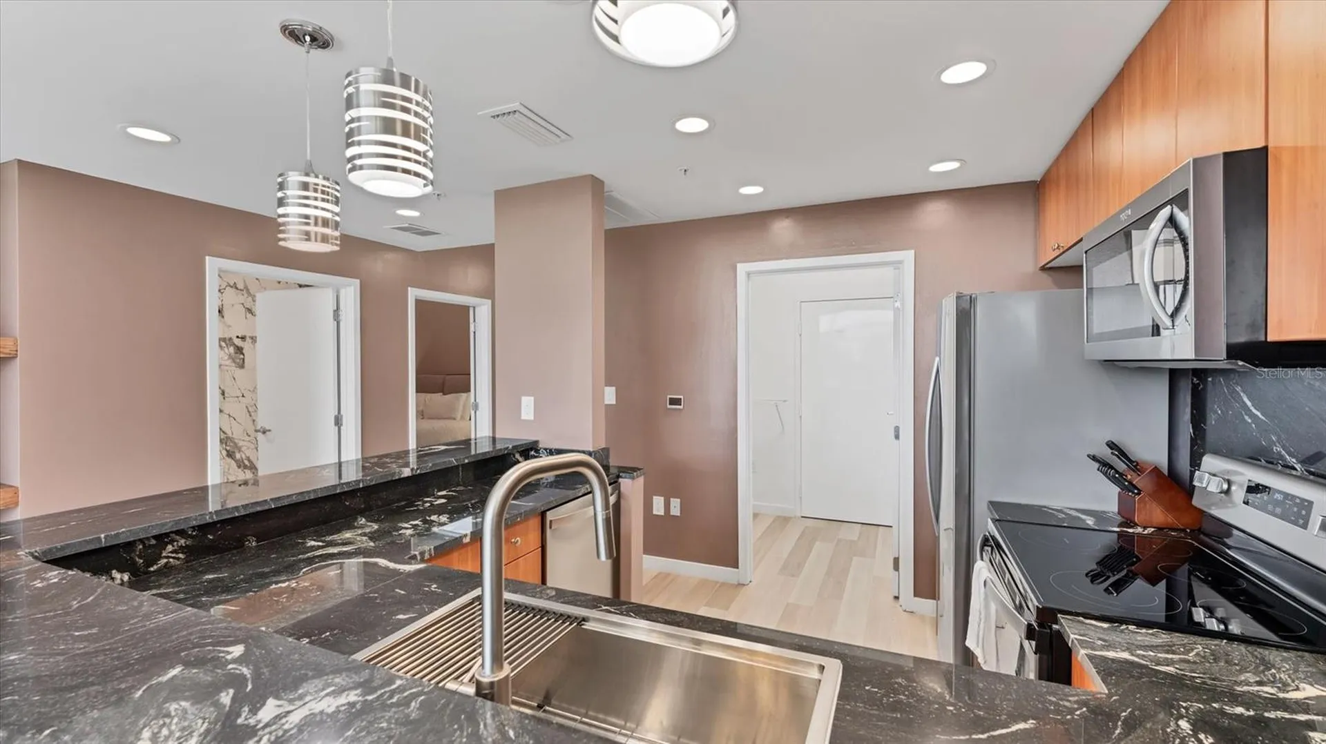 525 E Jackson Street Orlando FL 32801
