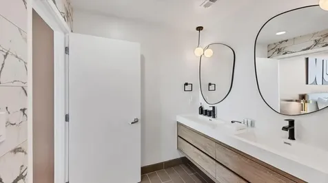 525 E Jackson Street Orlando FL 32801