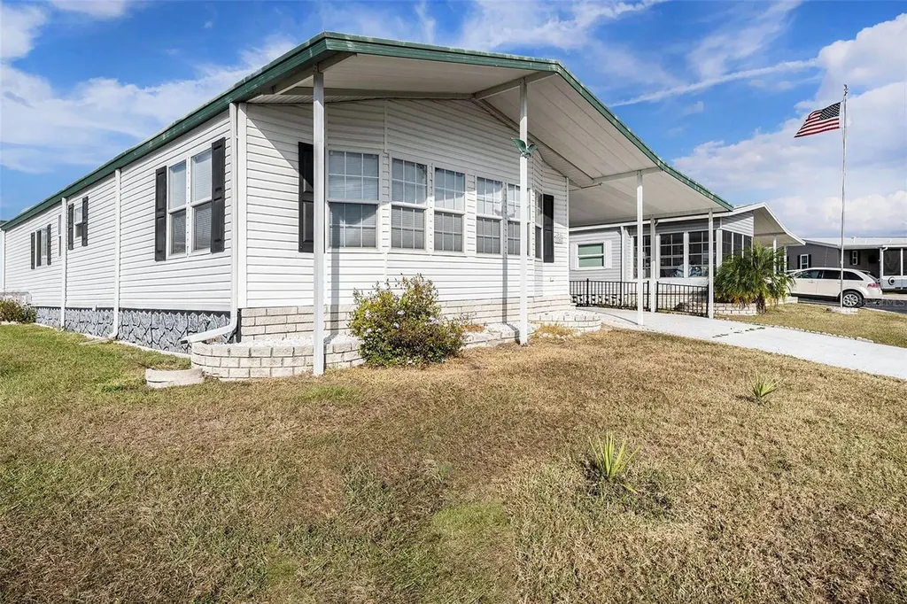37617 Amigo Drive Zephyrhills FL 33541