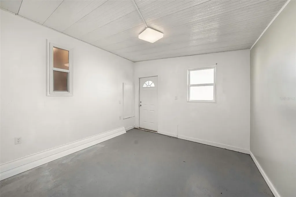 37617 Amigo Drive Zephyrhills FL 33541