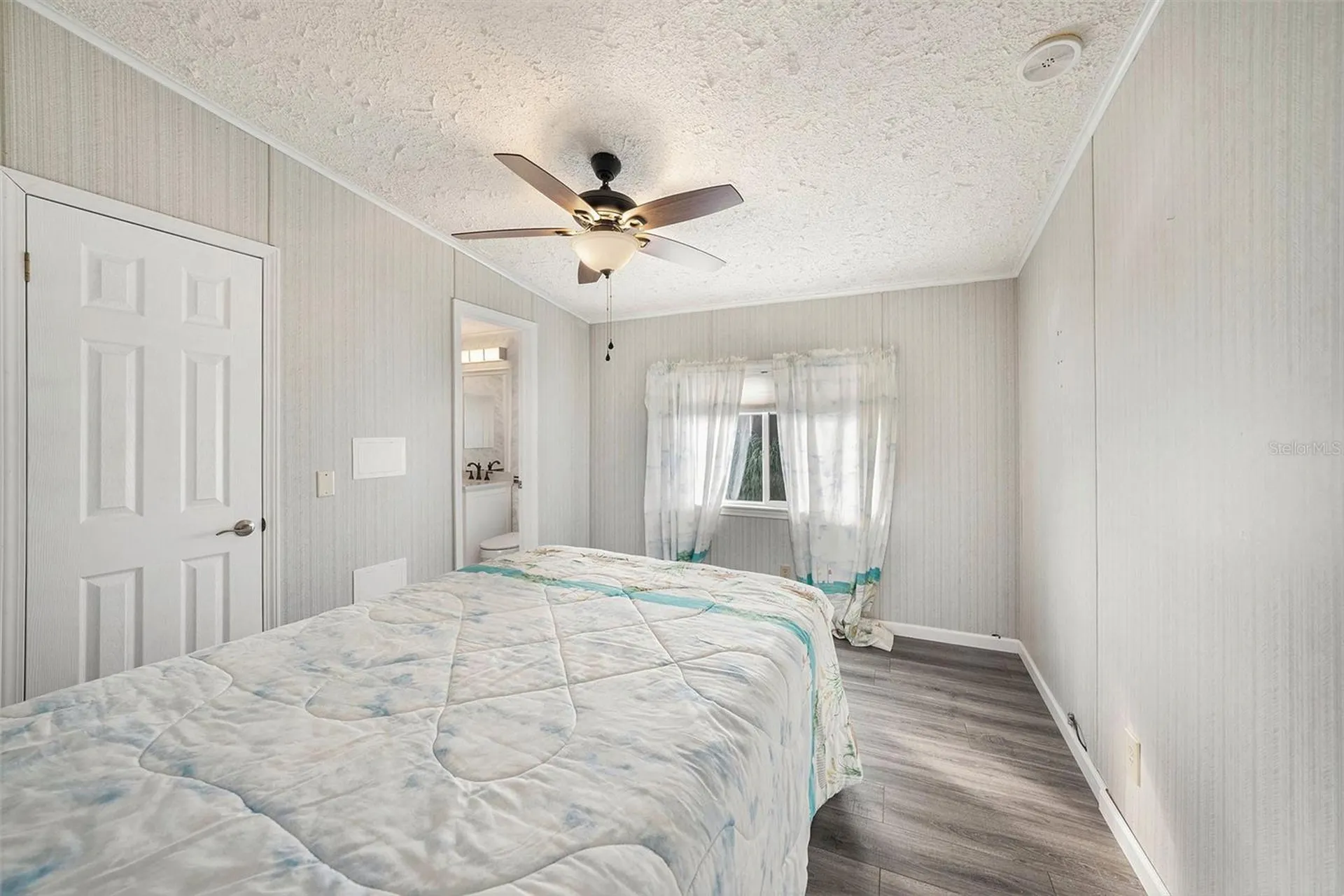 37617 Amigo Drive Zephyrhills FL 33541