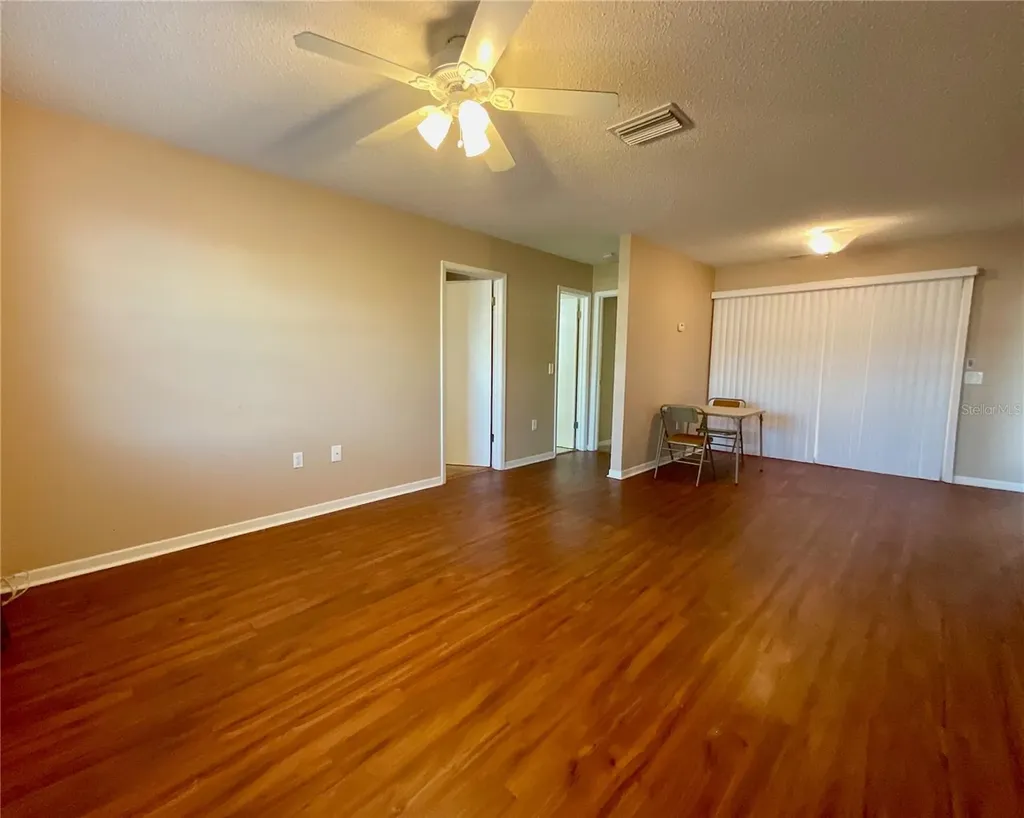 10004 Tulip Street N Pinellas Park FL 33782