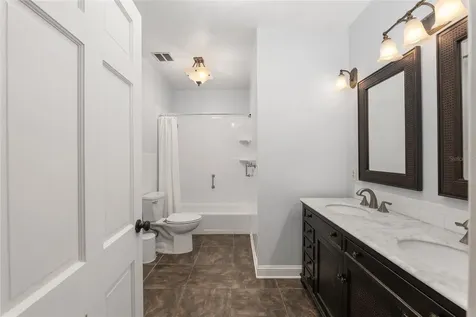 3730 NW 37th Terrace Gainesville FL 32606