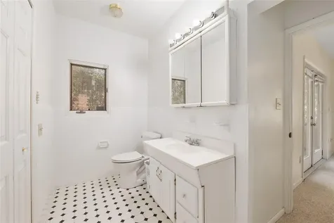 3730 NW 37th Terrace Gainesville FL 32606