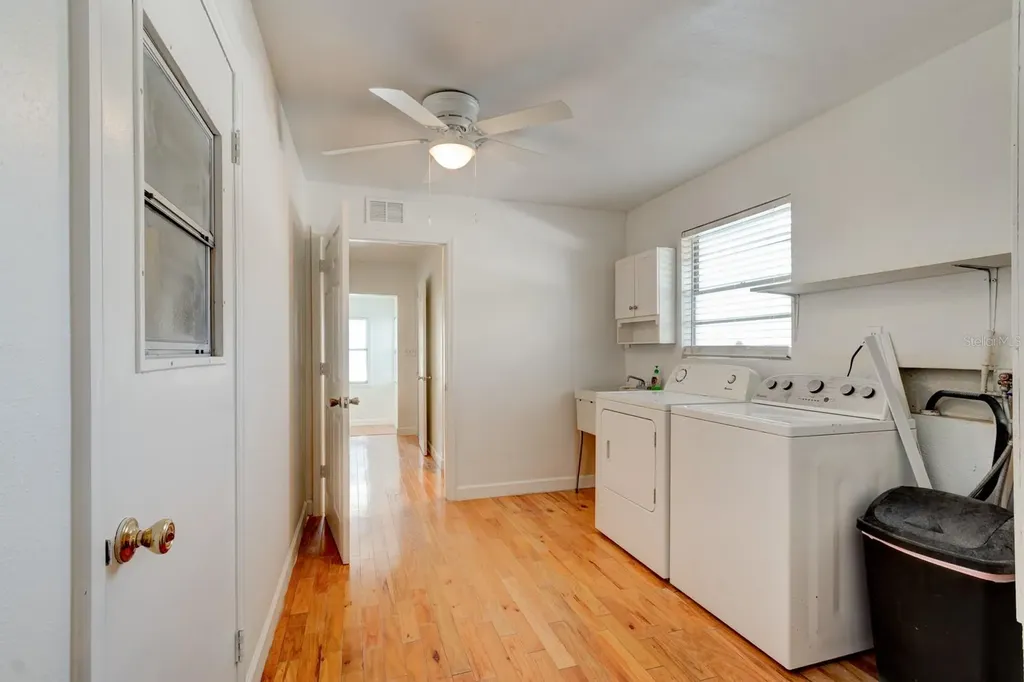 922 Locust Street New Smyrna Beach FL 32169