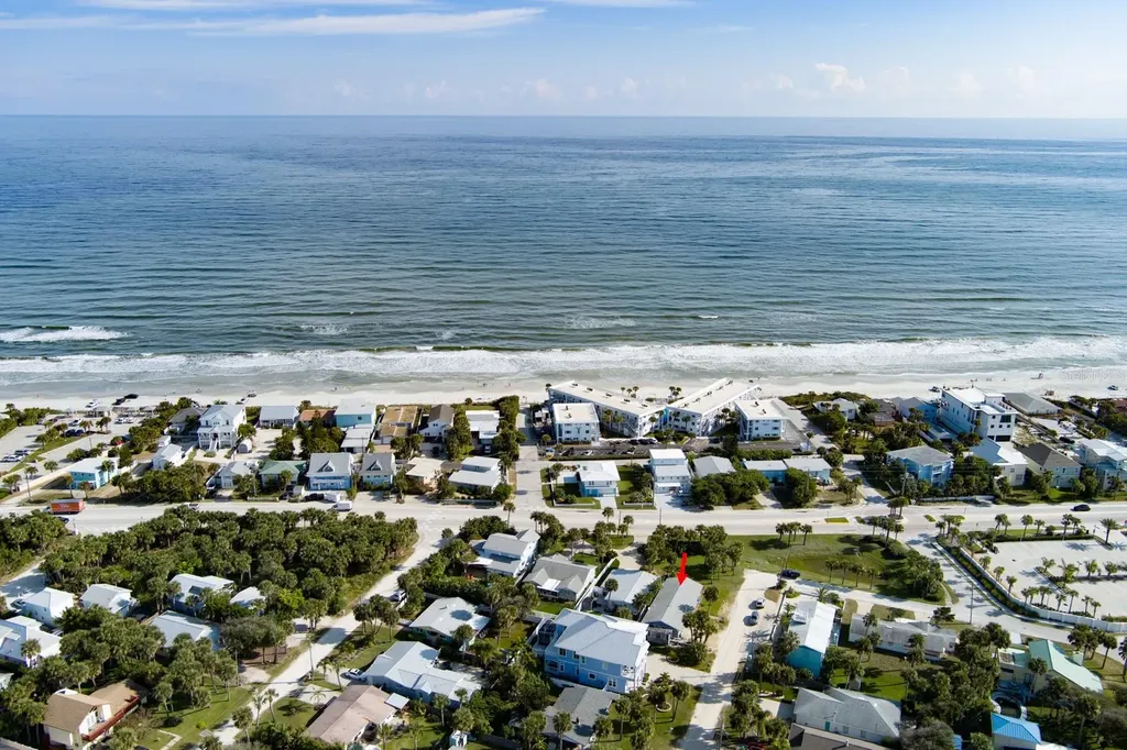 922 Locust Street New Smyrna Beach FL 32169
