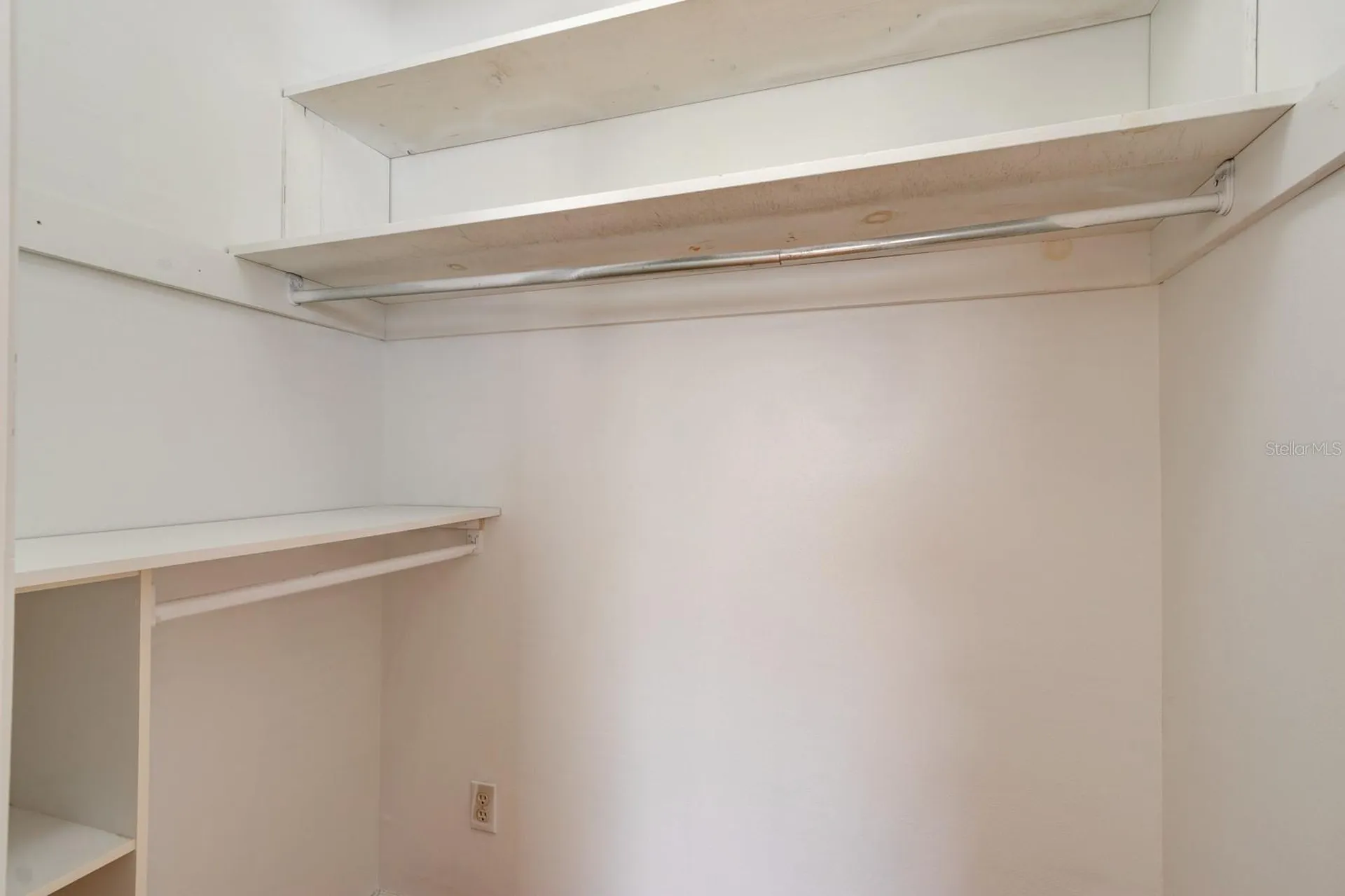 922 Locust Street New Smyrna Beach FL 32169