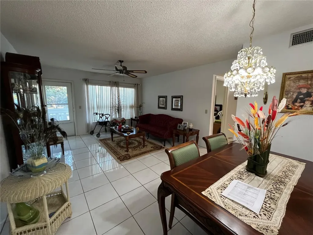 2253 Norwegian Drive Clearwater FL 33763