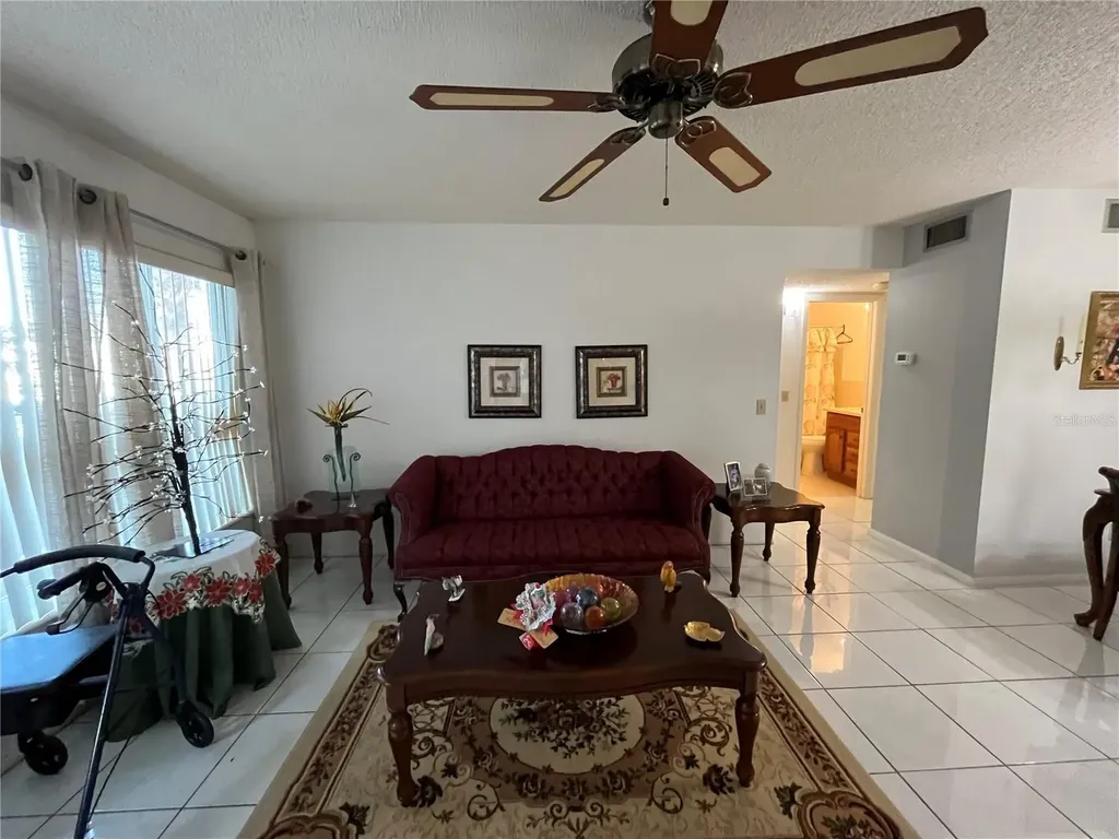 2253 Norwegian Drive Clearwater FL 33763