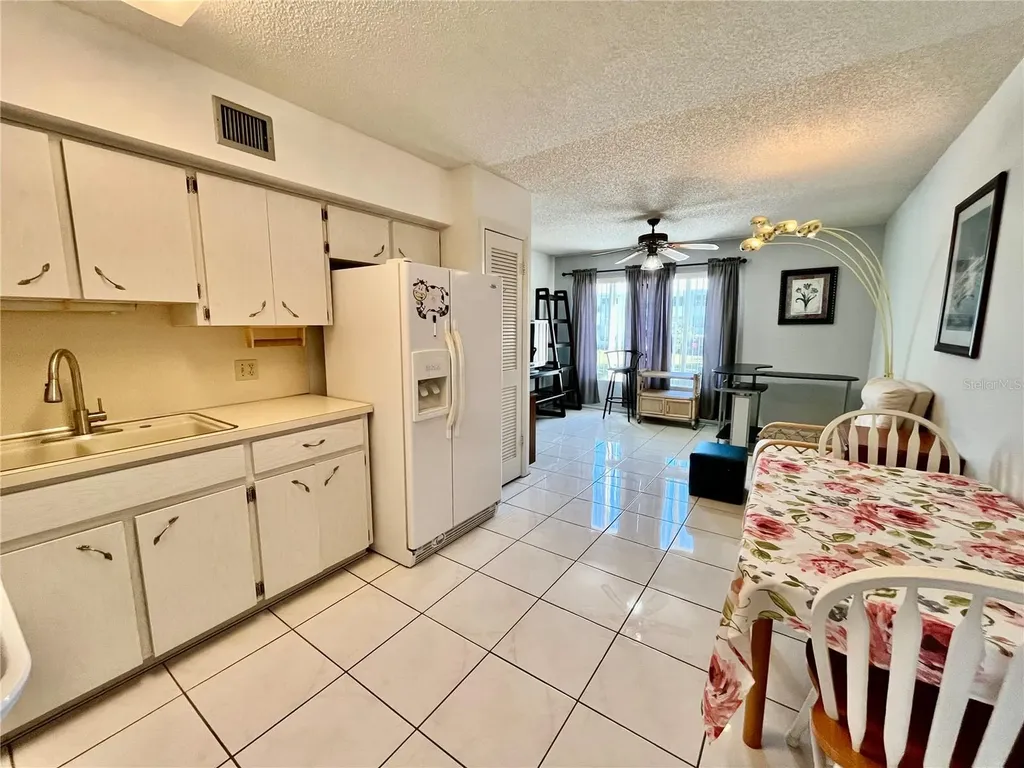 2253 Norwegian Drive Clearwater FL 33763