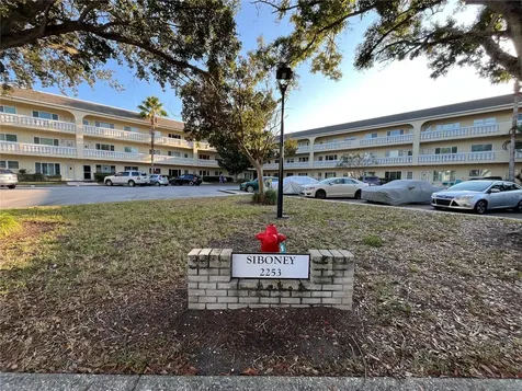 2253 Norwegian Drive Clearwater FL 33763