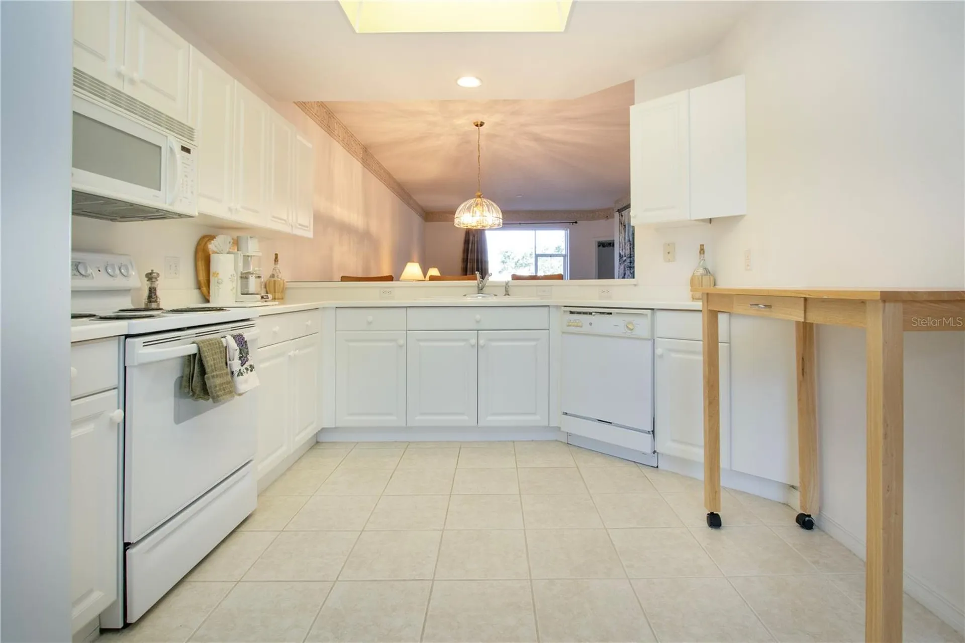 5300 Hyland Hills Avenue Sarasota FL 34241