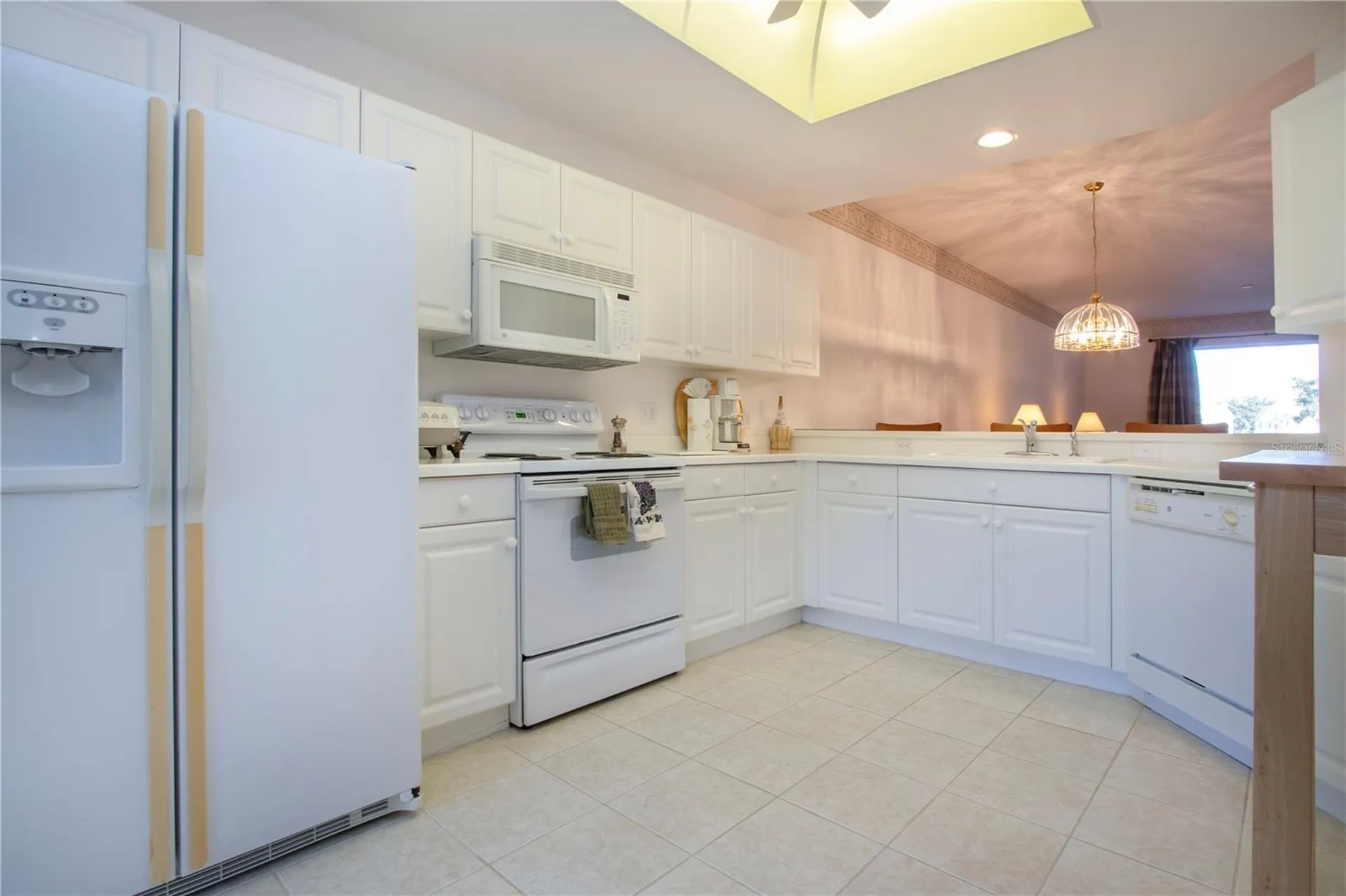 5300 Hyland Hills Avenue Sarasota FL 34241