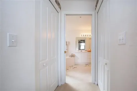 5300 Hyland Hills Avenue Sarasota FL 34241