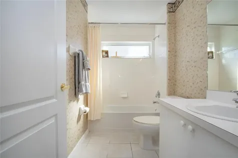 5300 Hyland Hills Avenue Sarasota FL 34241
