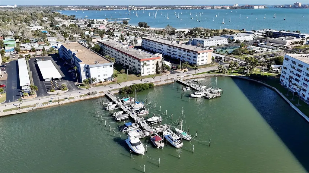 6075 Shore Boulevard S Gulfport FL 33707