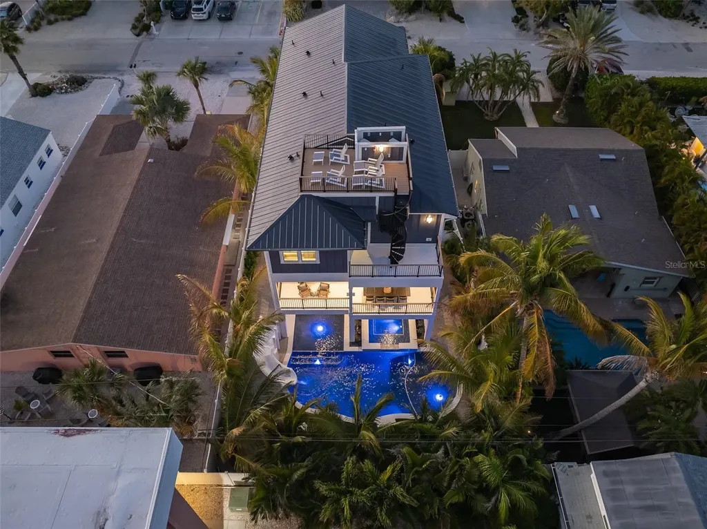 150 Grant Drive Sarasota FL 34236