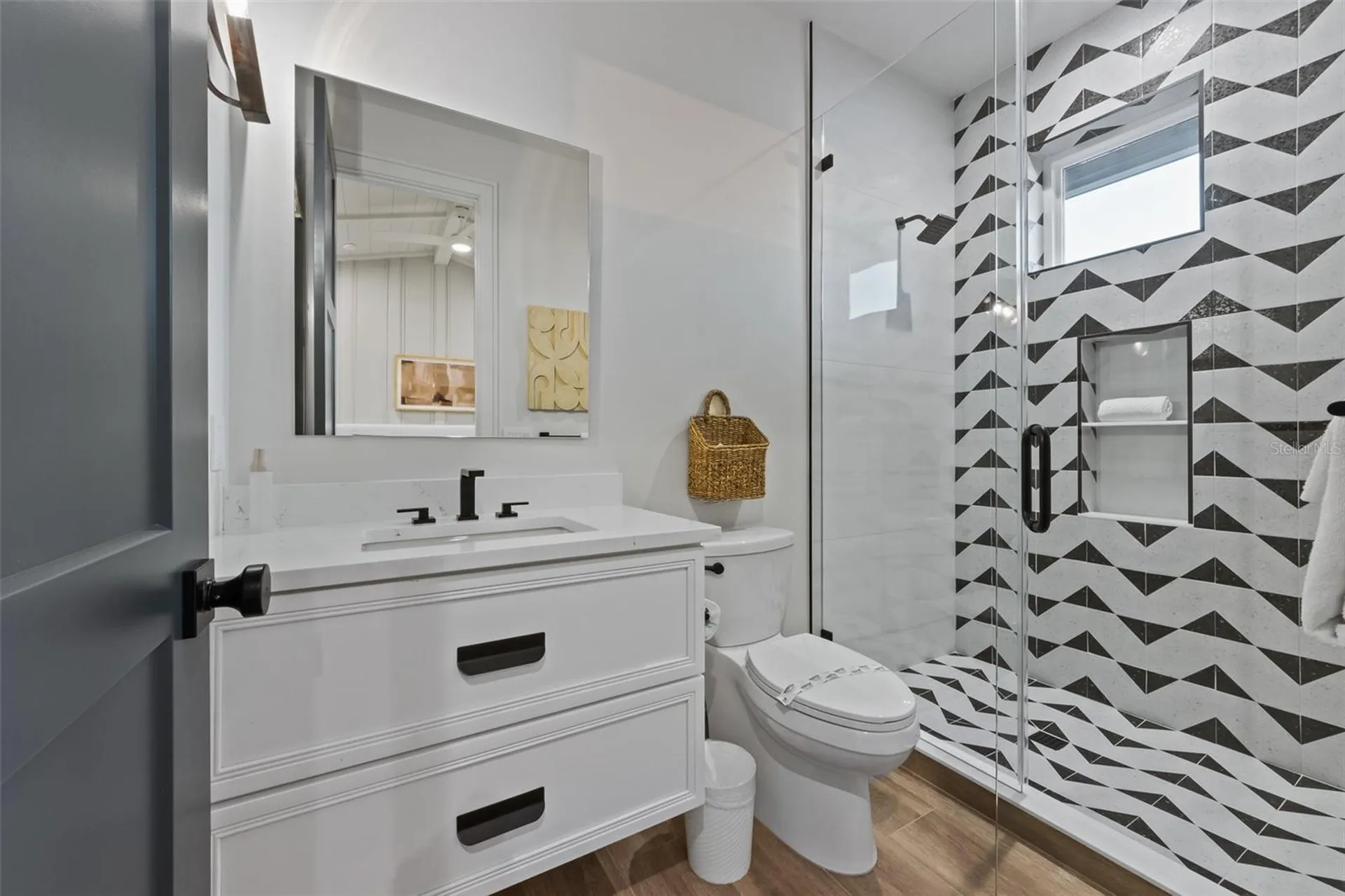 150 Grant Drive Sarasota FL 34236