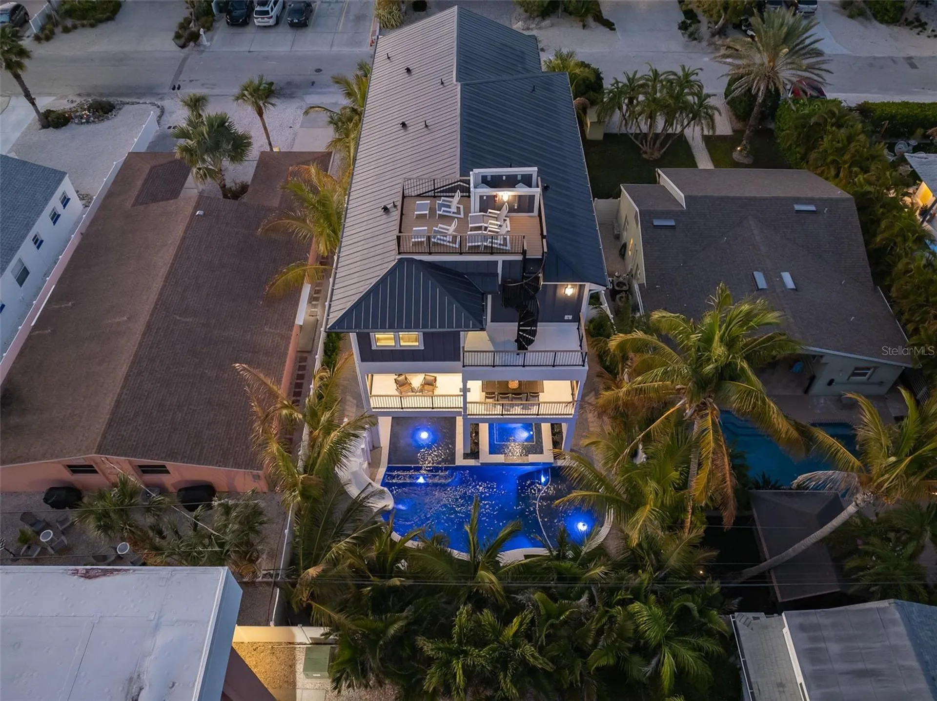 150 Grant Drive Sarasota FL 34236
