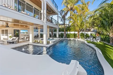 150 Grant Drive Sarasota FL 34236