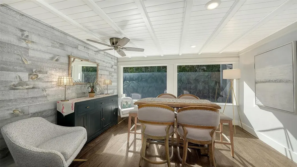 1050 Bogey Lane Longboat Key FL 34228