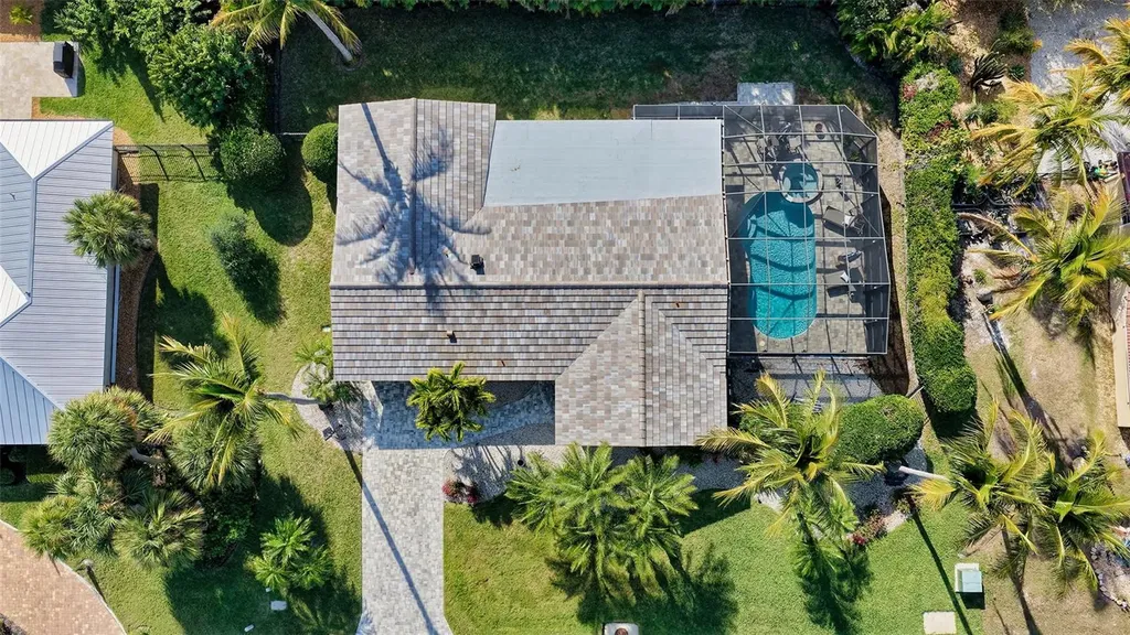 1050 Bogey Lane Longboat Key FL 34228