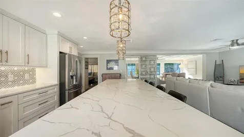 1050 Bogey Lane Longboat Key FL 34228