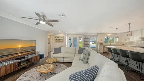 1050 Bogey Lane Longboat Key FL 34228