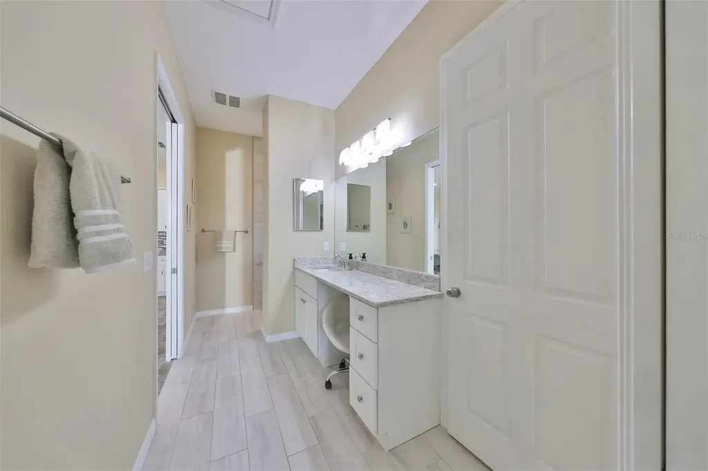 17706 Bridlewood Court Parrish FL 34219