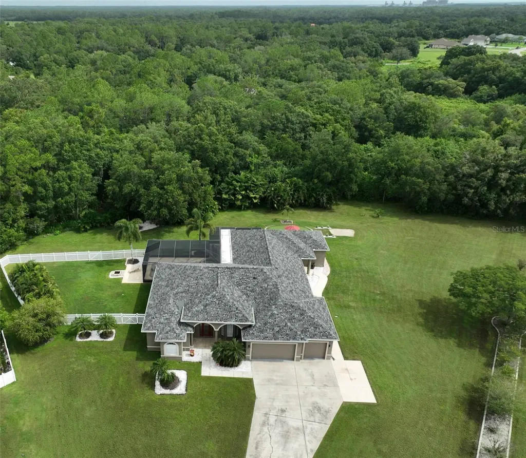 17706 Bridlewood Court Parrish FL 34219