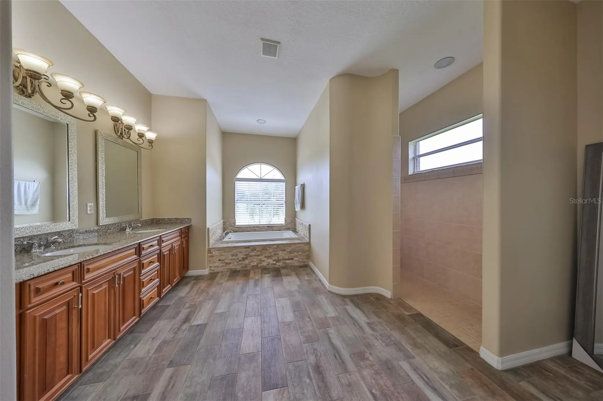 17706 Bridlewood Court Parrish FL 34219