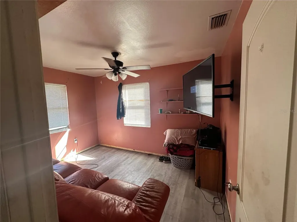 111 Palm Avenue E Nokomis FL 34275