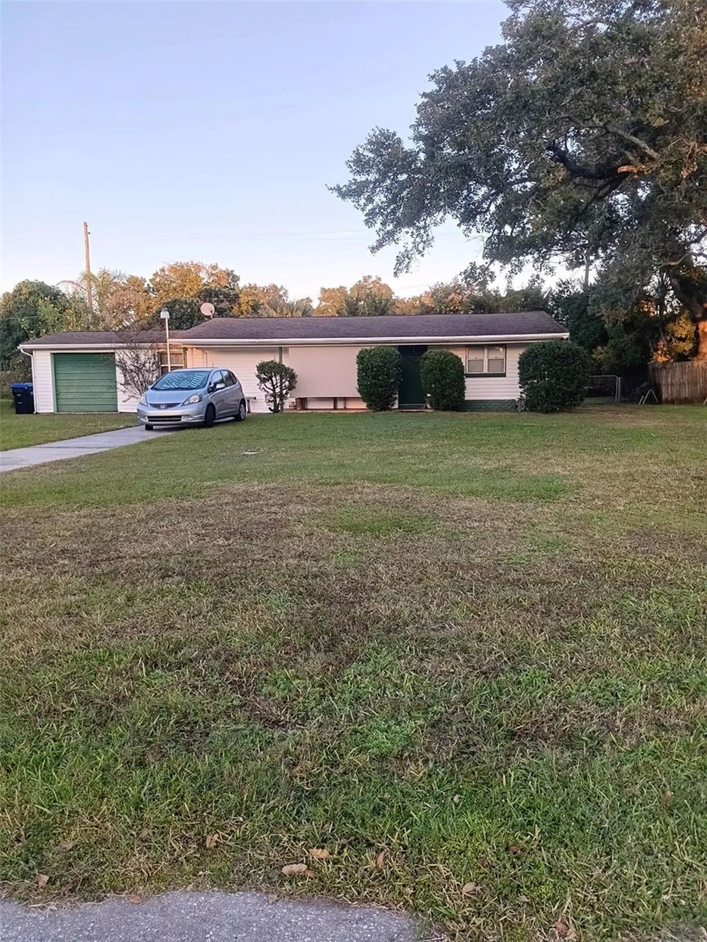 4245 Edgewater Drive Orlando FL 32804