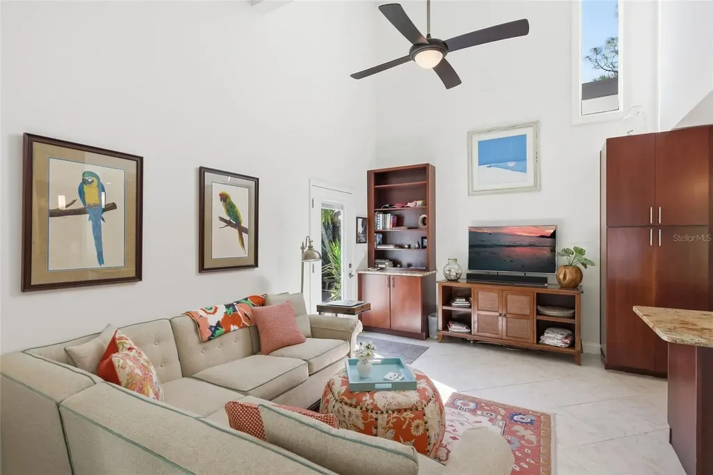 4367 Woodmans Chart Sarasota FL 34235
