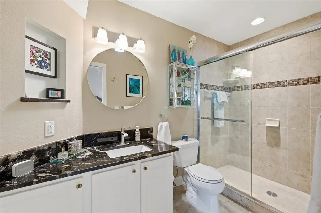 4367 Woodmans Chart Sarasota FL 34235