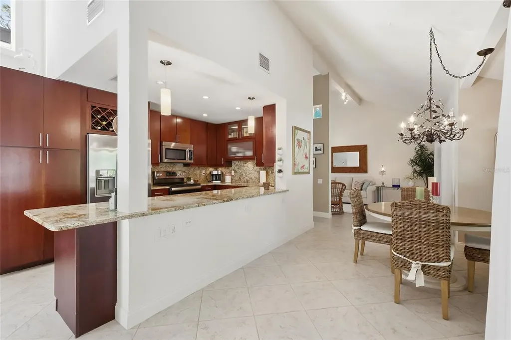 4367 Woodmans Chart Sarasota FL 34235