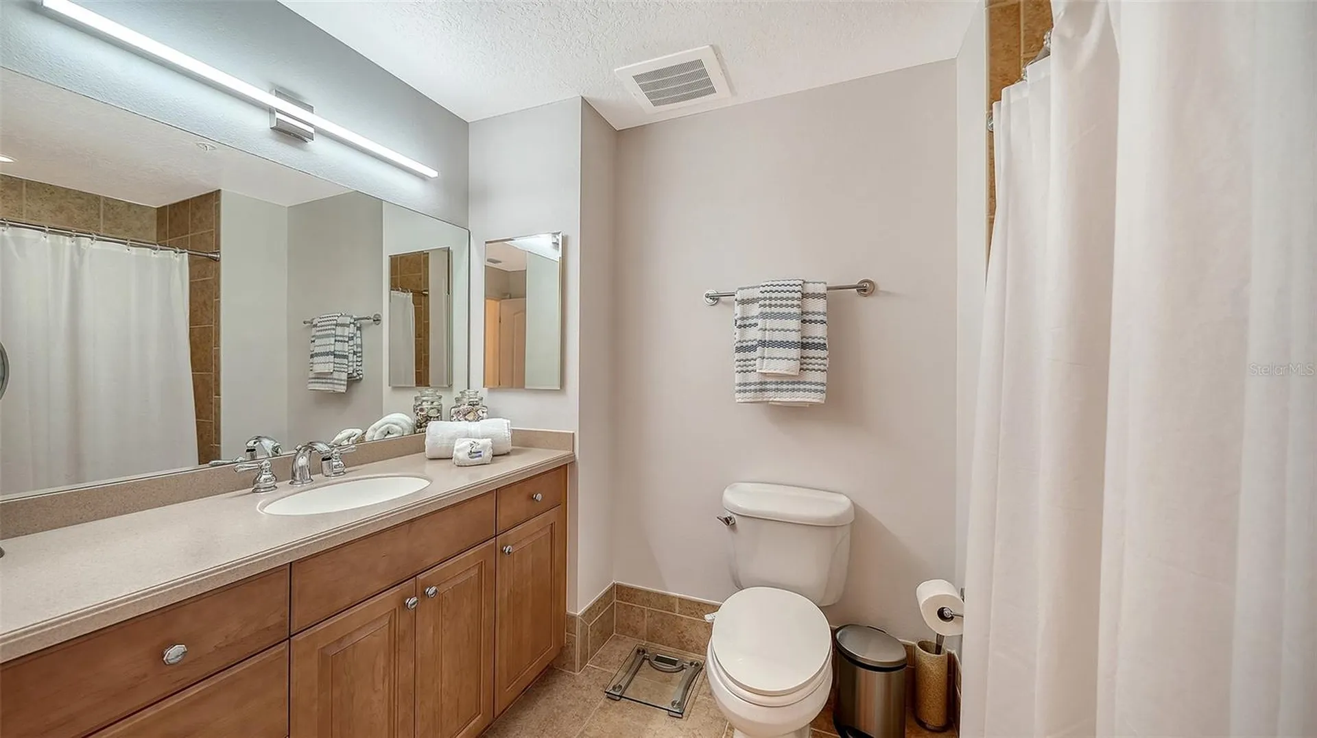 610 Riviera Dunes Way Palmetto FL 34221