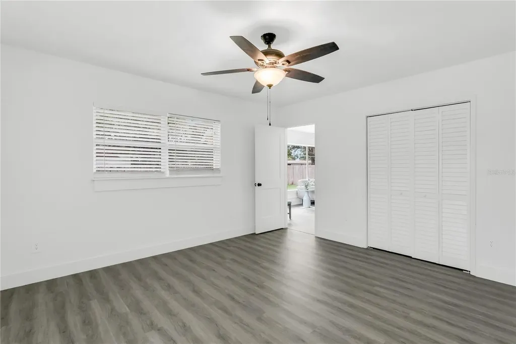 4105 W Oakellar Avenue Tampa FL 33611