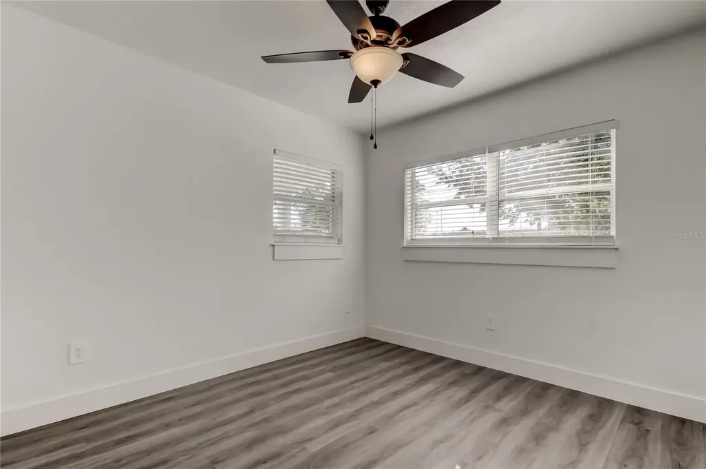 4105 W Oakellar Avenue Tampa FL 33611