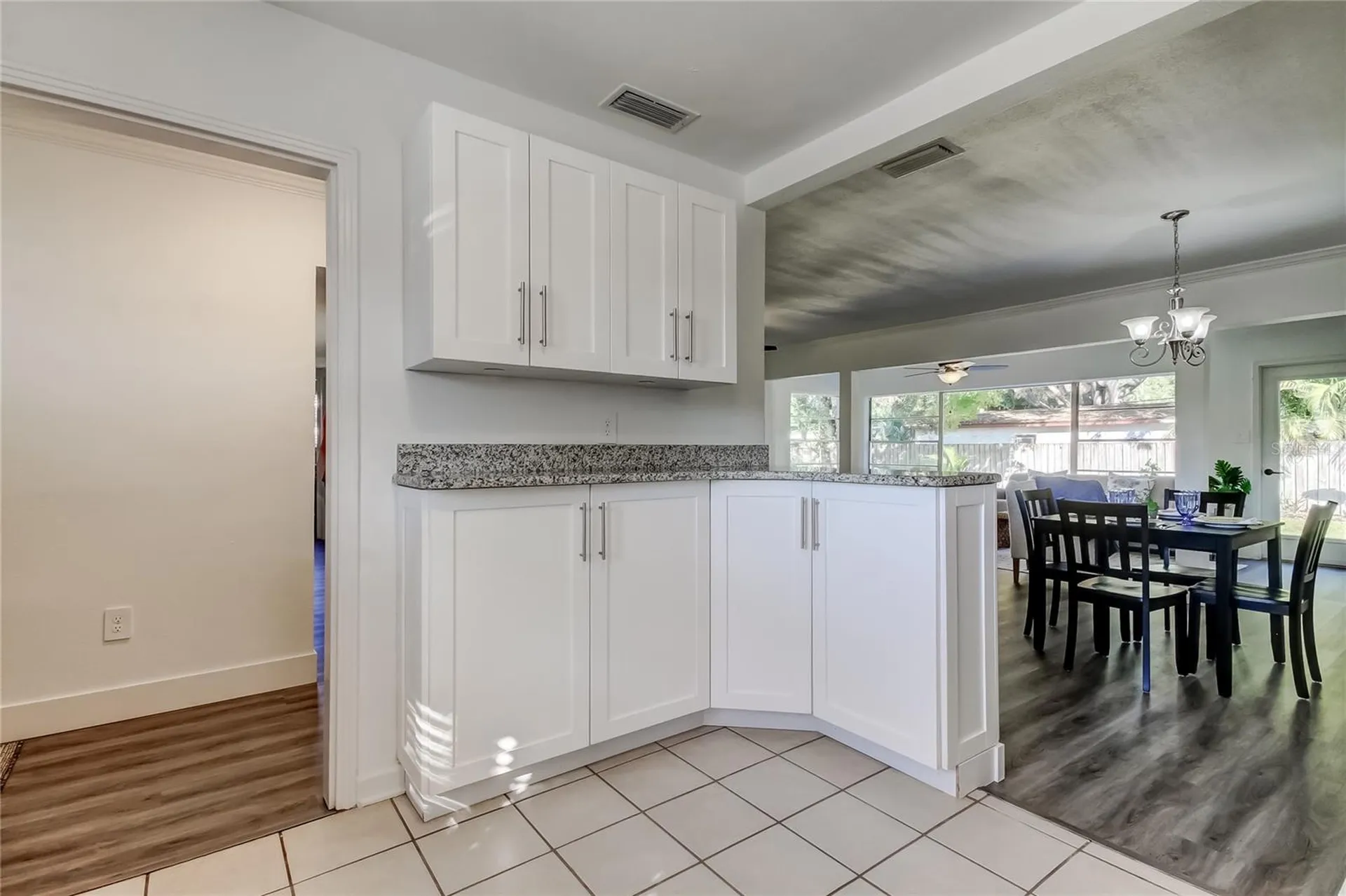 4105 W Oakellar Avenue Tampa FL 33611