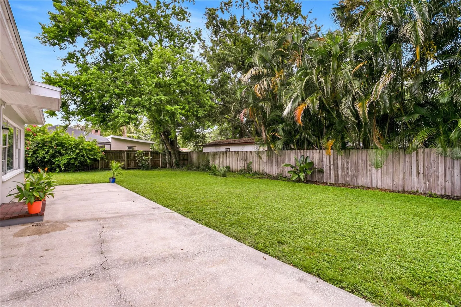 4105 W Oakellar Avenue Tampa FL 33611