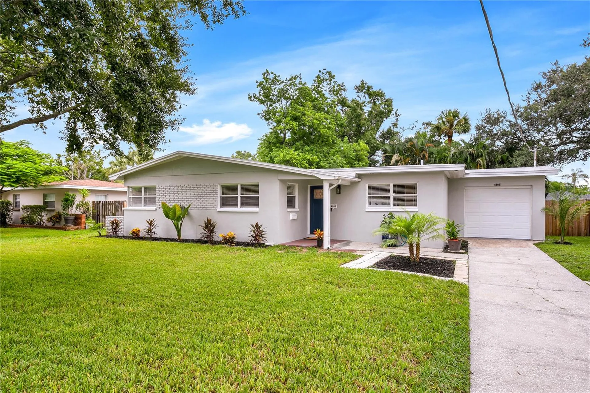 4105 W Oakellar Avenue Tampa FL 33611