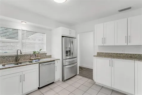 4105 W Oakellar Avenue Tampa FL 33611